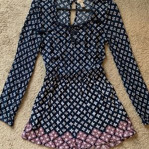 Long sleeve, light-weight Romper